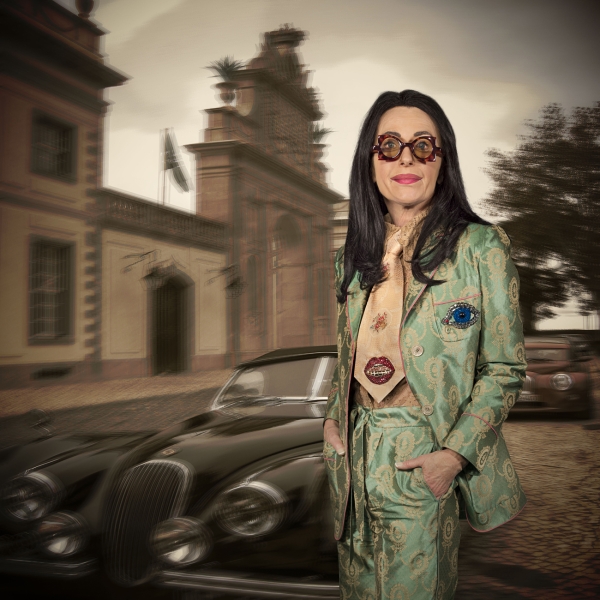 Cindy Sherman Anti-Fashion